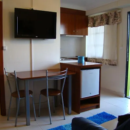 Sawmill Guest house *