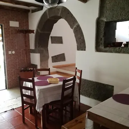 Sawmill Guest house Agualva (Azores)